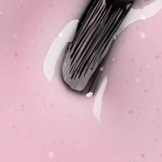 5605
